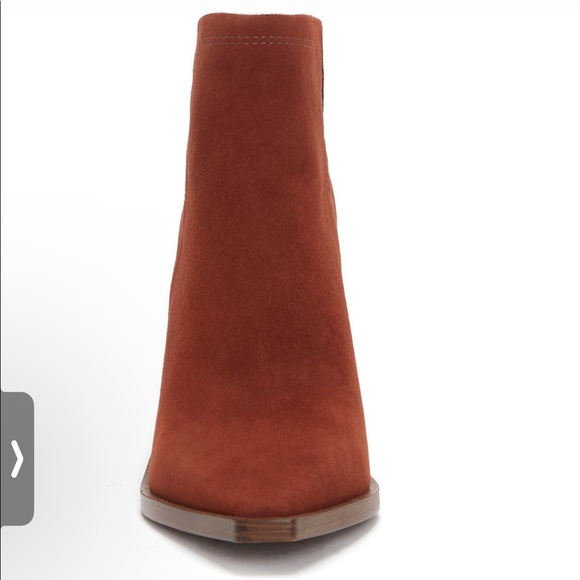 Vince Camuto leather upper Welland Bootie - Picture 4 of 7